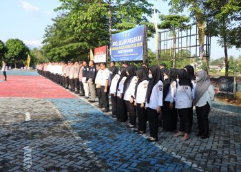 Kapolres Pesawaran Pimpin Apel Pagi: Apresiasi Disiplin dan Pelayanan Prima Personel