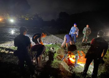 Warga Desa Gebang Ditemukan Tewas di Persawahan, Polisi Evakuasi dan Olah TKP