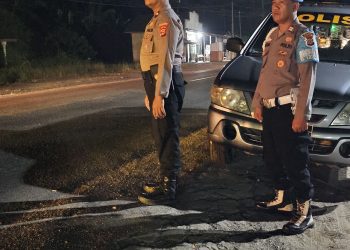 Polsek Tegineneng Gencarkan Hunting Malam di Jalinsum, Antisipasi Kejahatan Jalanan