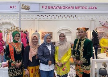 Bazar Kreasi Bhayangkari Nusantara 2025 Resmi Dibuka: Lokasari dan Rombongan Tampilkan Semangat Budaya dan Dukungan UMKM