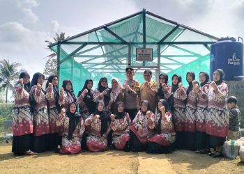 Bhabinkamtibmas Kawal Lomba KWT di Sungai Langka, Dukung Ketahanan Pangan dan Semarak HUT Pesawaran