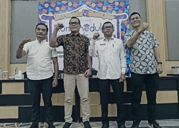 Pringsewu Jadi Kabupaten Percontohan: Kepala SD dan SMP Dibekali Koding dan AI