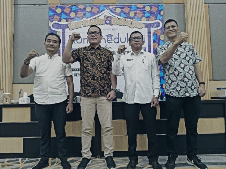 Pringsewu Jadi Kabupaten Percontohan: Kepala SD dan SMP Dibekali Koding dan AI