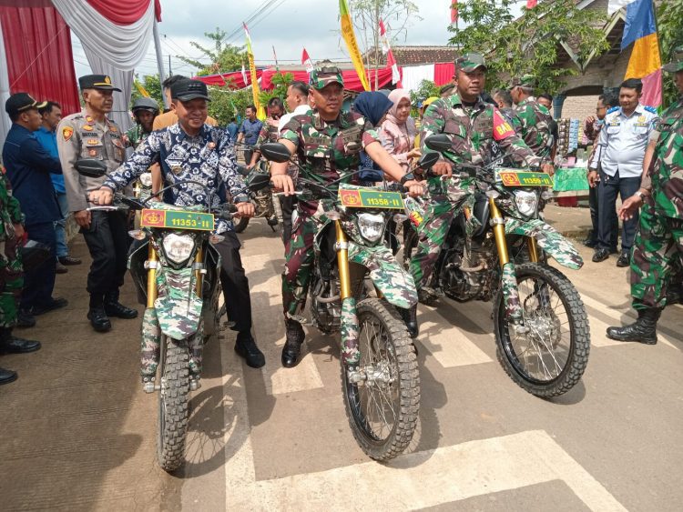 Bupati Pringsewu Resmi Buka Karya Bakti TNI di Tanjung Rusia Timur: Sinergi Bangun Desa, Perkuat Gotong Royong