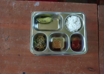 Siswa SD dan SMP di Pagelaran Keluhkan Kualitas Makanan Program MBG: Buah Busuk hingga Sayur Pahit