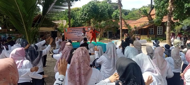 Senam Ceria DWP Pesawaran Semarakkan HUT Kabupaten Ke-18