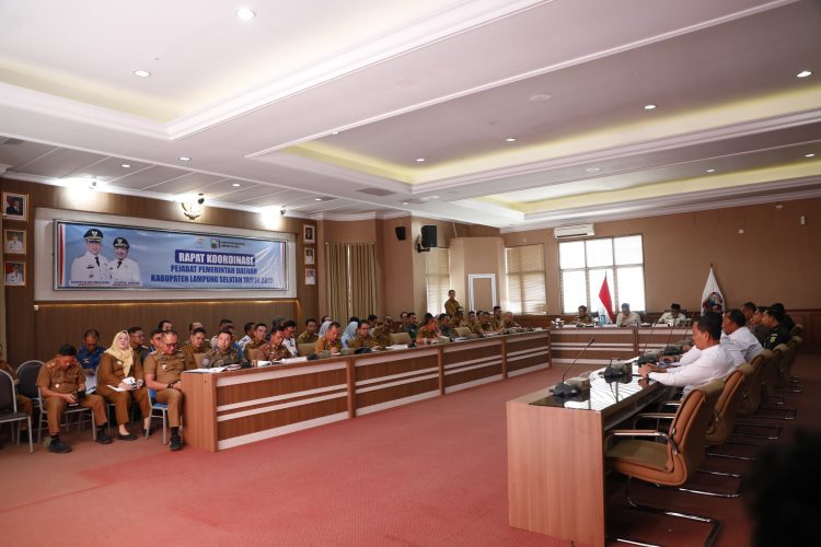 Persiapan Meriah Perayaan Hut Ri Ke-80 Lampung Selatan Di Menara Siger