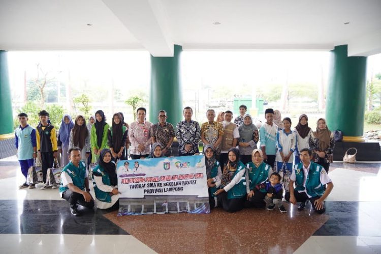 Siswa Sekolah Rakyat Asal Kabupaten Pringsewu Resmi Dilepas Bupati