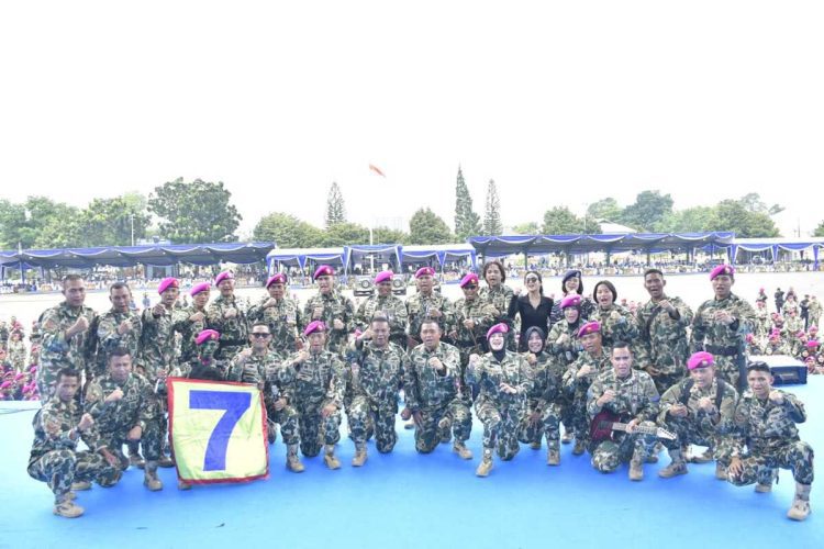 Prajurit Yonif 7 Marinir Ikuti Tasyakuran Validasi Organisasi Korps Marinir