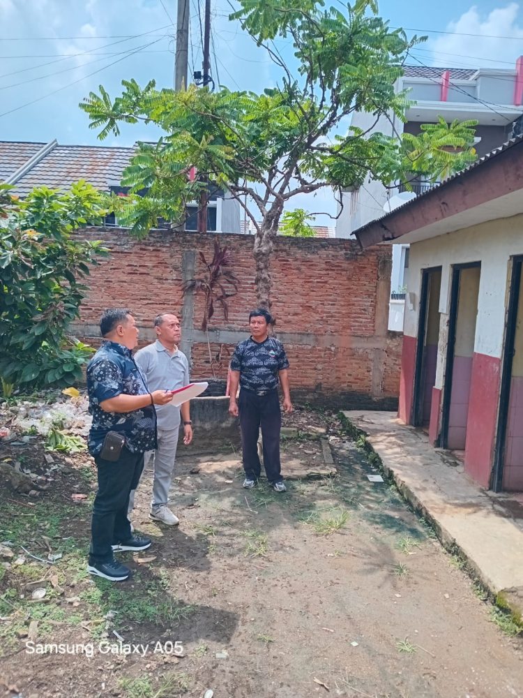 Kabid Dikdas Lamsel Tinjau Sarana dan Prasarana Sekolah di Natar dan Jatiagung