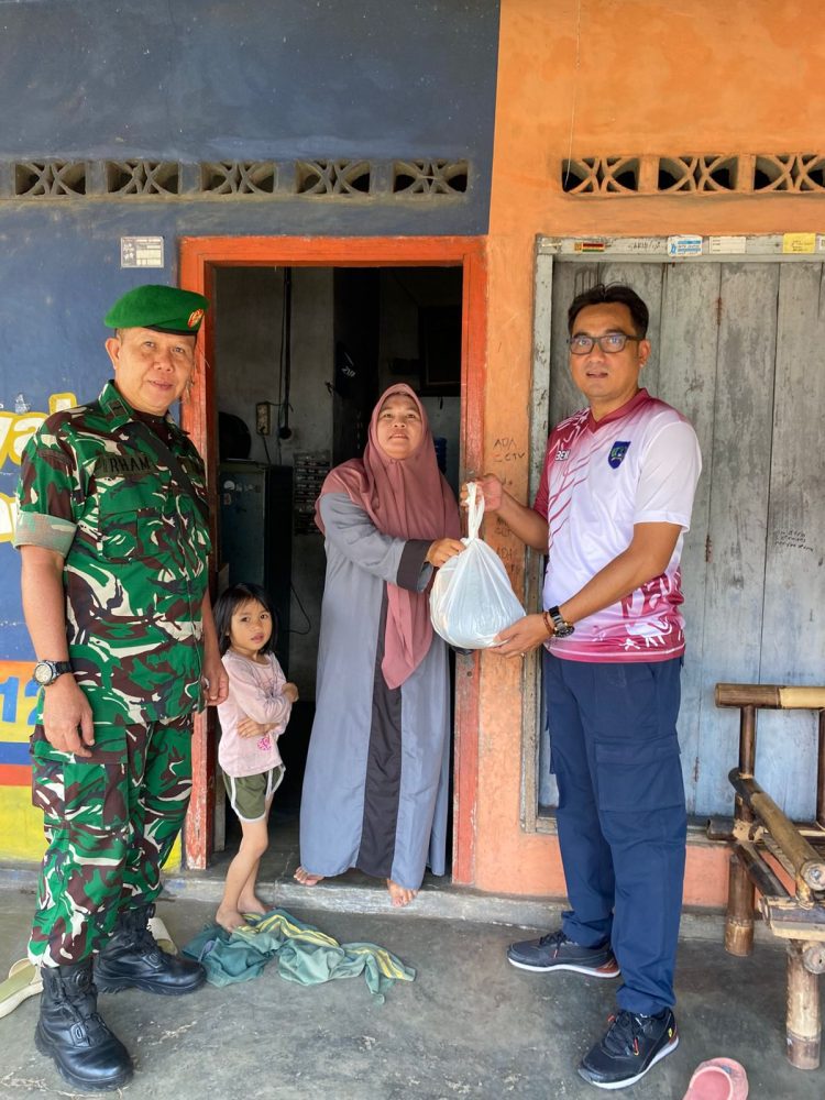 Semarak HUT RI ke-80, Lapas Kalianda Gelar Fun Walk dan Bakti Sosial