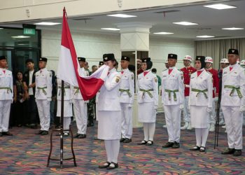 Pemprov Lampung Kukuhkan Pasukan Pengibar Bendera Pusaka Tahun 2025 untuk Upacara HUT RI ke-80