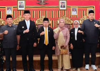 Ketua DPRD Lampung Selatan Lantik Ahmad Al Akhran Sebagai Anggota PAW Fraksi Golkar