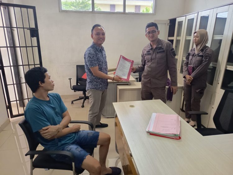 Polisi Limpahkan Tersangka Penganiayaan ke Jaksa Penuntut Umum