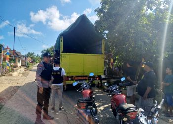 Tim Tekab 308 Polsek Katibung Gagalkan Sabung Ayam di Pardasuka, Amankan Puluhan Barang Bukti