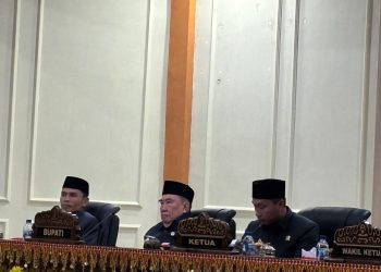 DPRD Tanggamus Gelar Paripurna Penandatanganan MoU KUPA-PPAS 2025, Tegaskan Prioritas Pembangunan dan Pelayanan Masyarakat