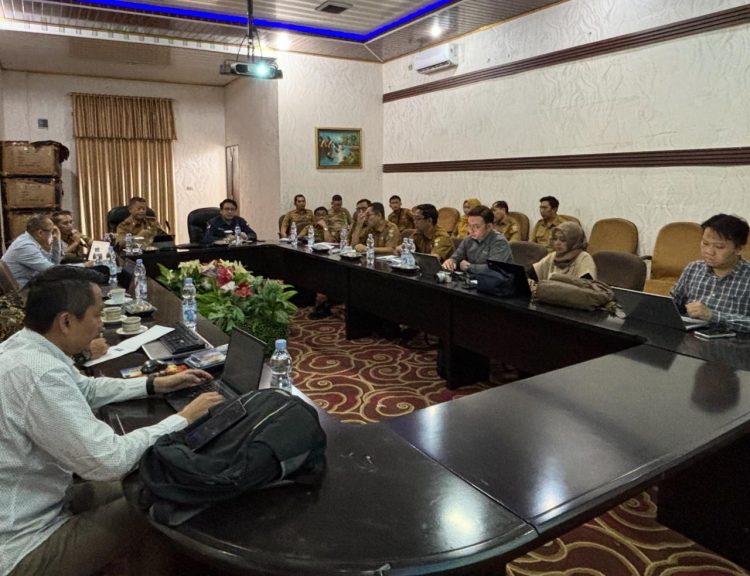 ESDM, UNDP, dan UNPAD Lakukan Survei Lapangan Panas Bumi di Pekon Muara Dua