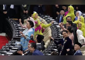 DPR dan Prabowo-Gibran: Meneguhkan Pembangunan dengan Sentuhan Kebahagiaan