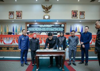 Solo Bergolak: Aksi Massa Tak Terbendung, Gelaran AFF Putri di Stadion Manahan Tersisih