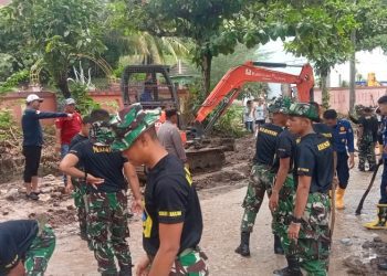Pemulihan Ruas Jalan Wisata Pesawaran Pasca Erosi Besar: Kolaborasi TNI-Polri dan Pemda Pastikan Arus Lalu Lintas Lancar