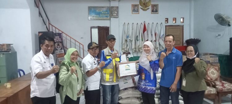 PT Mitra Bisnis Keluarga Ventura Tebar Kepedulian, Salurkan Bantuan untuk Korban Banjir dan Longsor di Sukajaya Lempasing