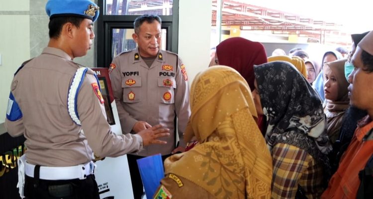 Lonjakan Pemohon SKCK di Tanggamus Tembus 500 Persen, Polres Siapkan Tenda dan Kursi Tambahan