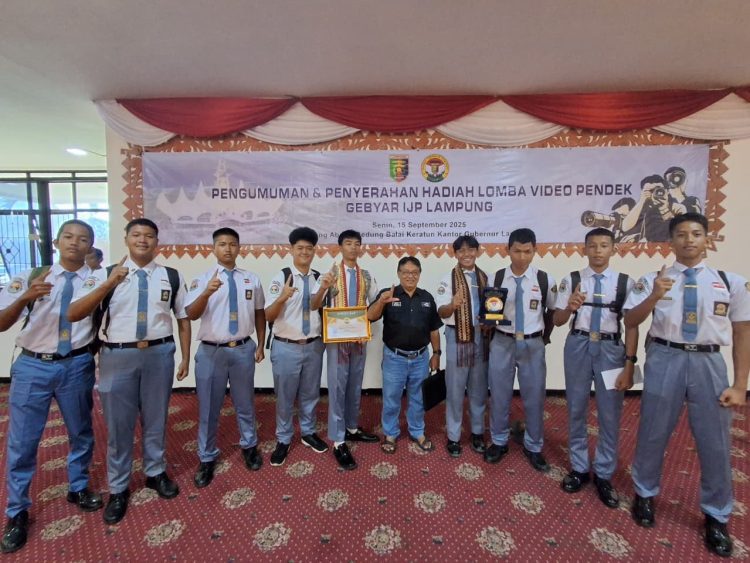 Gebyar IJP Lampung 2025: SMAN 1 Padang Cermin Raih Juara 3 Lomba Video Pendek, Bukti Pelajar Jadi Motor Kreativitas Digital