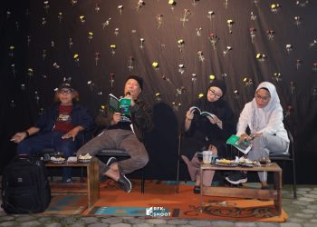 Diskusi Seru Di Kotabumi: Isbedy Stiawan Zs, Puisi, Dan ‘Kegilaan’ Produktif Seperti Putu