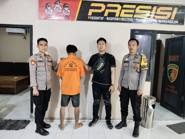 Terduga Pencuri Mobil Pick-Up Babak Belur Diamuk Massa di Gadingrejo, Polisi Langsung Evakuasi