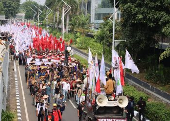 Gelombang Aksi Petani Mengguncang Jakarta: Ribuan Massa Desak Reforma Agraria Sejati di Hari Tani Nasional 2025