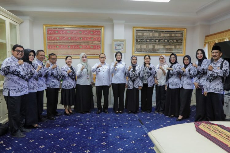 Kunjungan Pengurus Besar PGRI Bahas Masa Depan Guru: Lampung Dorong Kesejahteraan dan Kualitas SDM