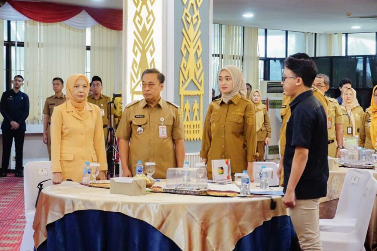 Wakil Gubernur Lampung Jihan Nurlela Lepas Kepala Biro PBJ Puadi Jailani, Purna Bhakti Setelah 34 Tahun Mengabdi dan Siap Berkontribusi Lebih Luas bagi Masyarakat