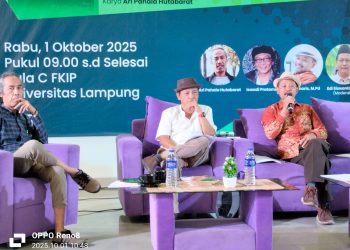 Diskusi Buku “Hari-Hari Bahagia”: Munaris Sebut Klimaks Penyair Ada di Dalam Puisi