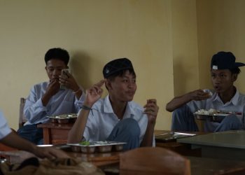 Heboh! SMA Siger 2 Bentukan Eva Dwiana Kebagian Jatah MBG Meski Belum Terdaftar Dapodik, Skandal Baru di Dunia Pendidikan Lampung?