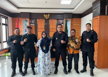 Sinergi Penegakan Hukum Makin Kuat: Kalapas Dharmasraya Sambangi Pengadilan Negeri Pulau Punjung