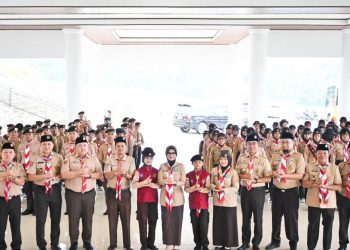 Ketua Mabicab Nanda Indira Resmi Lepas 86 Peserta Kontingen Kwarcab Pesawaran Menuju Jambore Daerah VII Lampung