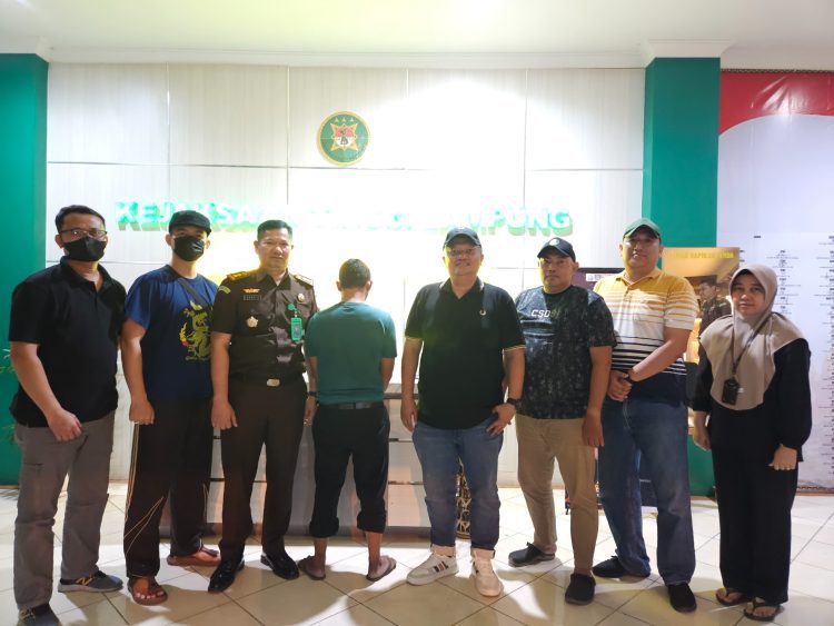 Tim Gabungan Kejaksaan Lampung Berhasil Tangkap Buronan Korupsi Dana PNPM di Tanggamus, Buron 10 Tahun Berakhir