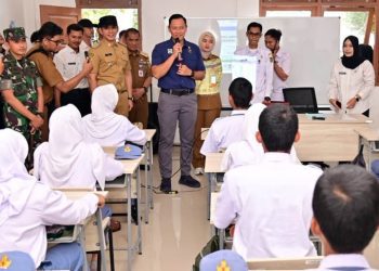 Menko AHY Tinjau Sekolah Rakyat Menengah Atas 32 Lampung, Dorong Pendidikan Berkualitas untuk Generasi Muda