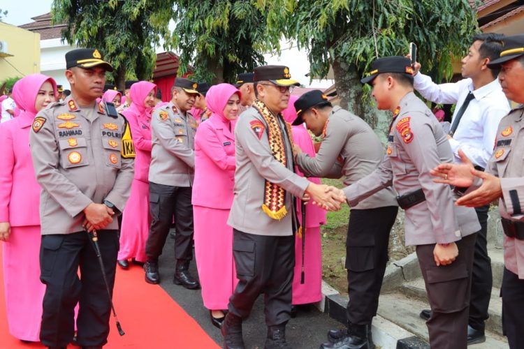 Kapolda Lampung Lakukan Kunjungan Kerja ke Polres Tanggamus, Tegaskan Profesionalisme dan Pelayanan Humanis