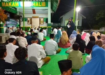 Peringatan Hari Santri Nasional 2025 di Pringsewu: Istighotsah Khidmat di Makam KH. Ghalib, Semangat Santri Menginspirasi Masyarakat