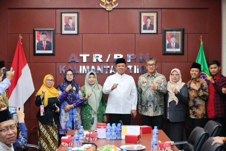 Dari Hati ke Hati, Menteri Nusron Tancap Gas Percepat Sertifikasi Tanah Wakaf dan Rumah Ibadah di Kaltim