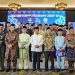 Gubernur Lampung Rahmat Mirzani Djausal Menerima Anugerah Tun Perak DMDI di Jakarta