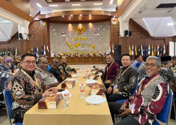 Sekda Marindo Ikuti Retreat Nasional Sekda dan Bappeda: Strategi Sinergi Pusat-Daerah untuk Pembangunan Lampung