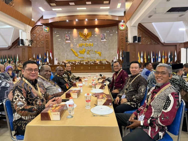 Sekda Marindo Ikuti Retreat Nasional Sekda dan Bappeda: Strategi Sinergi Pusat-Daerah untuk Pembangunan Lampung