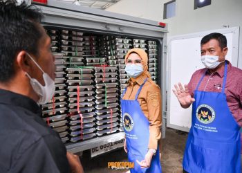 Bupati Pesawaran Nanda Indira Bastian Tinjau SPPG Padang Manis, Pastikan Gizi dan Keamanan Pangan Terjaga