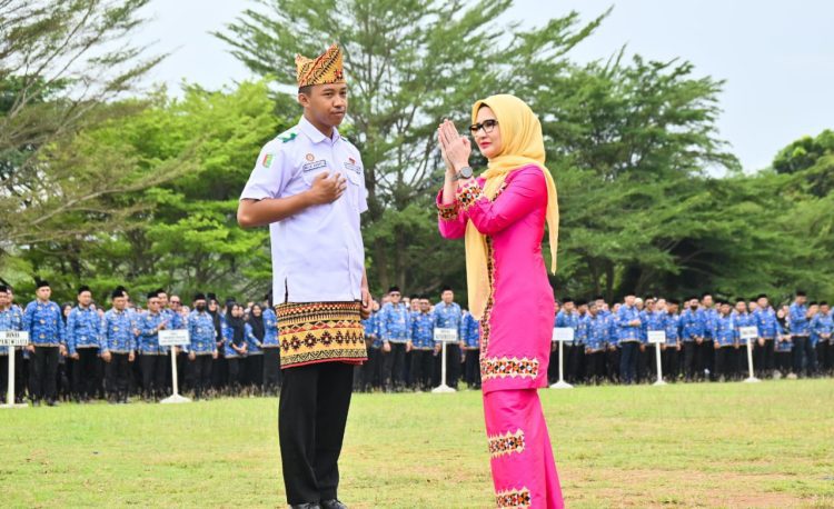 Upacara Peringatan Hari Sumpah Pemuda ke-97 di Pemkab Pesawaran, Semangat “Pemuda Pemudi Bergerak Indonesia Satu” Menggema