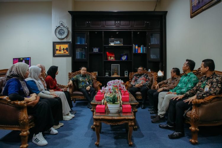 Mahasiswa UPM Malaysia Sambangi Universitas Malahayati: Pengalaman Akademik dan Budaya yang Tak Terlupakan di Lampung