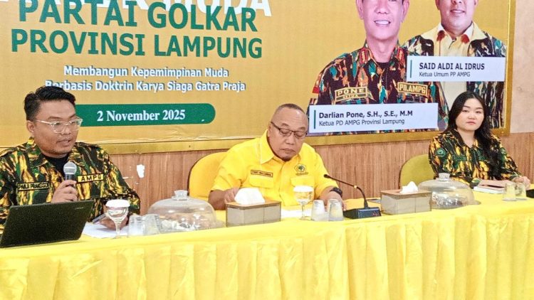 Tony Eka Candra Hipnotis Kader Muda Golkar: Dari Sejarah Partai Hingga Tips Politik Militan