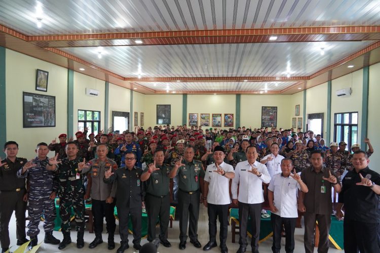 Bara Patriotisme Menyala di Kalianda: Ster TNI Kobarkan Semangat Bela Negara Generasi Muda
