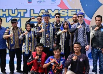 Aksi Jetski Lintas Selat Sunda Gegerkan Publik! Zita Anjani Resmi Buka Lamsel Fest 2025, Lampung Selatan Dijanjikan Lompatan Besar Pariwisata